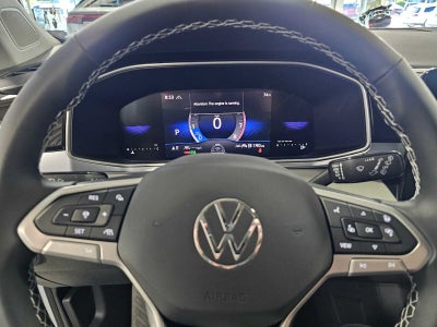 2025 Volkswagen Taos SE 4MOTION