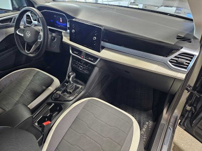 2026 Volkswagen Taos SE 4MOTION