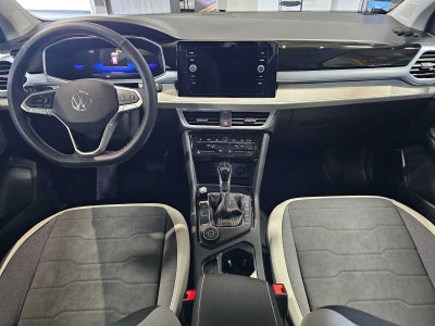 2026 Volkswagen Taos SE 4MOTION