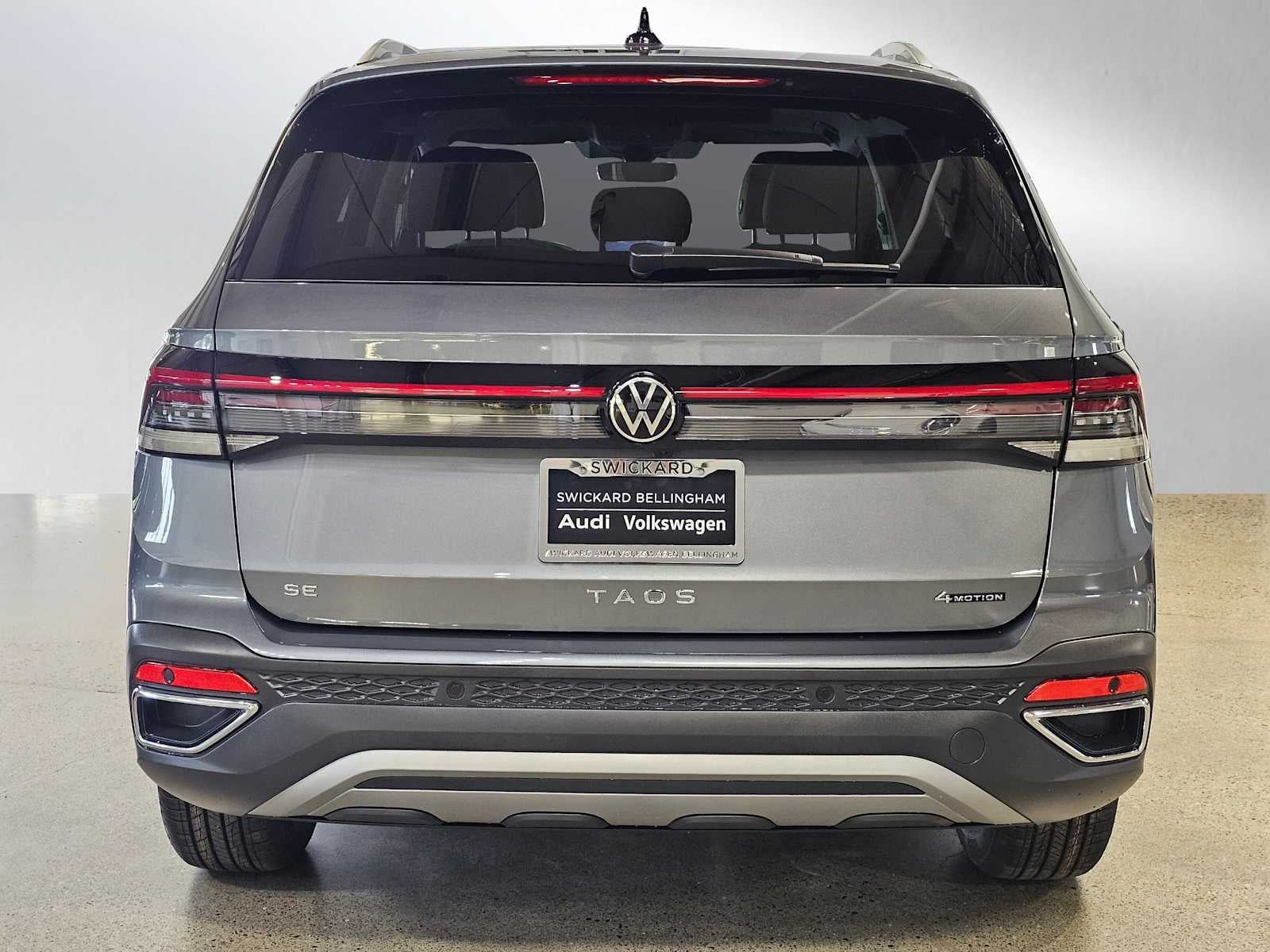 2026 Volkswagen Taos SE 4MOTION