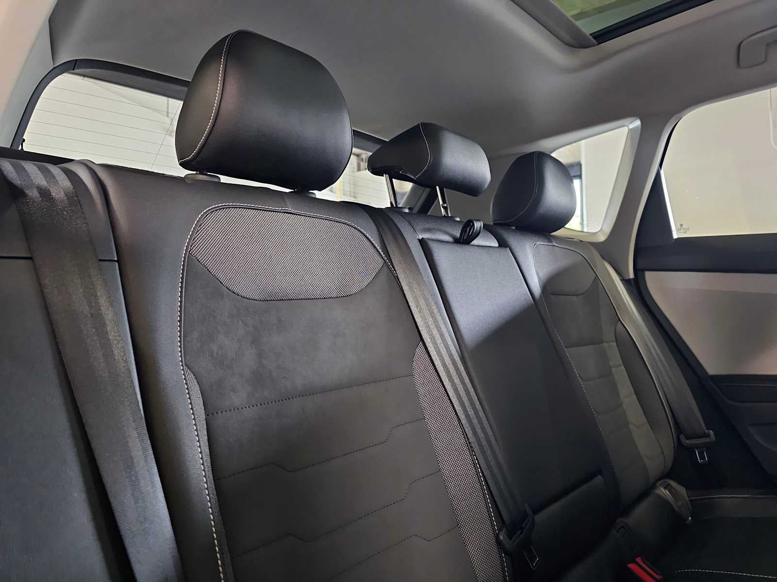 2026 Volkswagen Taos SE 4MOTION