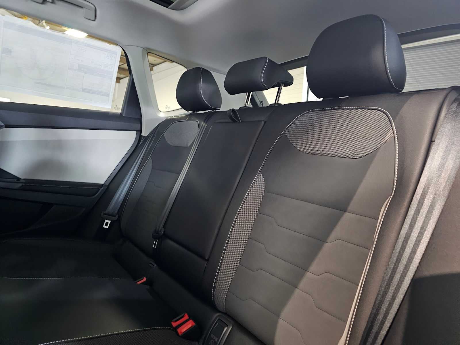 2026 Volkswagen Taos SE 4MOTION
