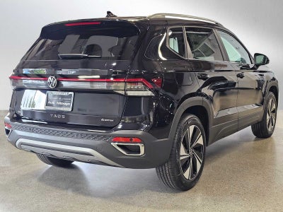 2026 Volkswagen Taos SE 4MOTION
