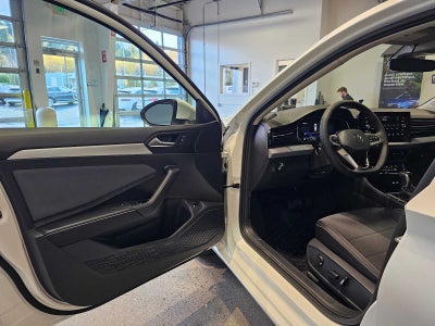 2026 Volkswagen Jetta SE Auto