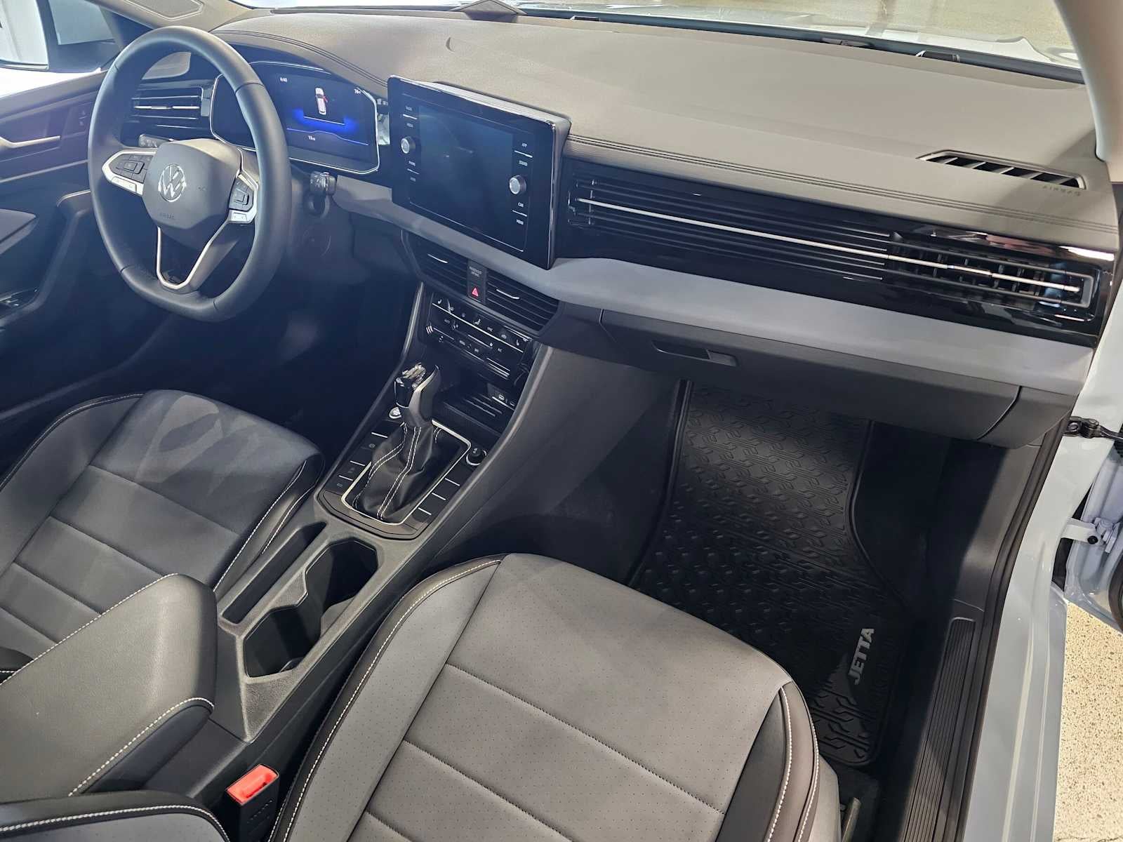 2026 Volkswagen Jetta SE Auto