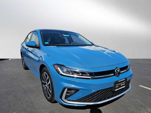 2025 Volkswagen Jetta SE Auto