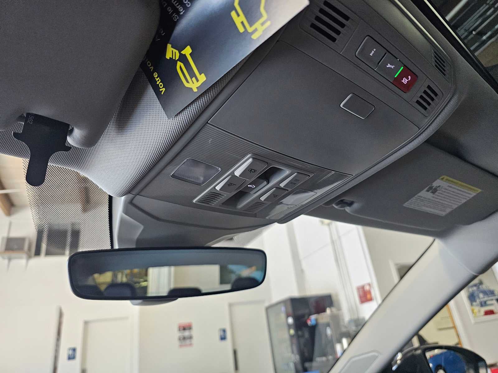 2025 Volkswagen Jetta SE Auto