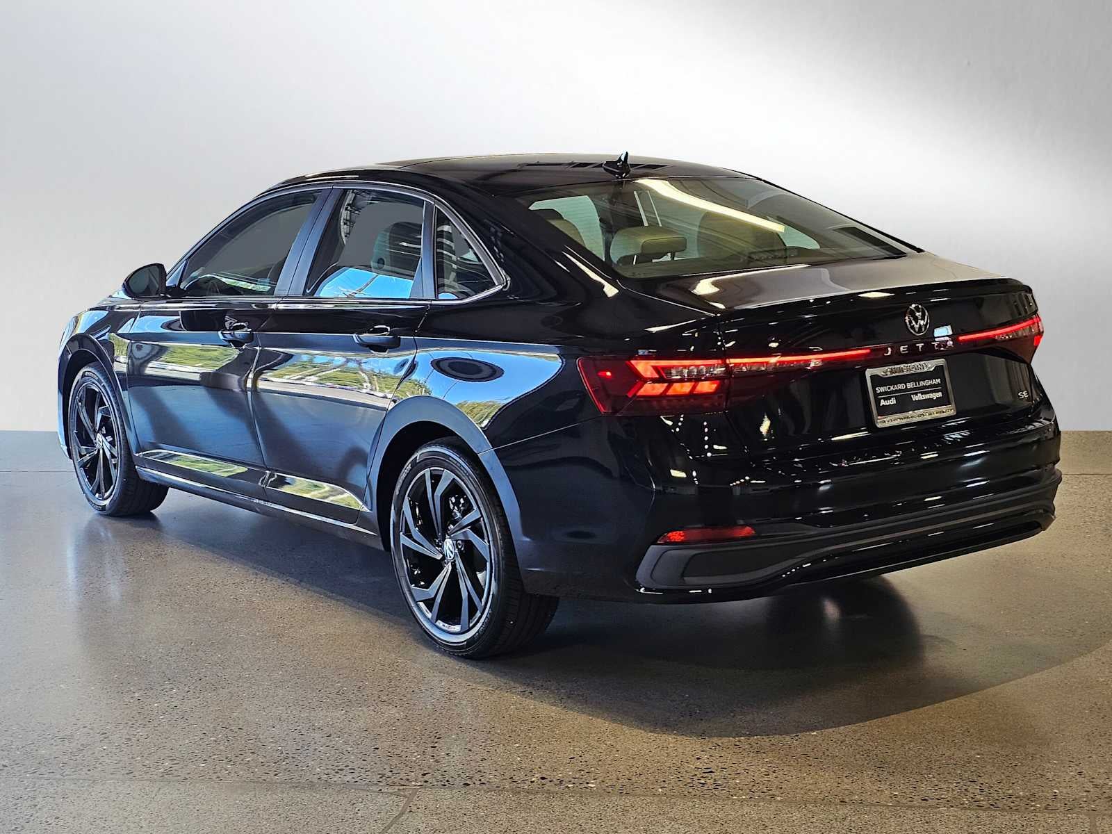 2025 Volkswagen Jetta SE Auto