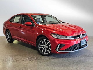 2025 Volkswagen Jetta SE Auto