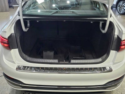 2025 Volkswagen Jetta SEL Auto