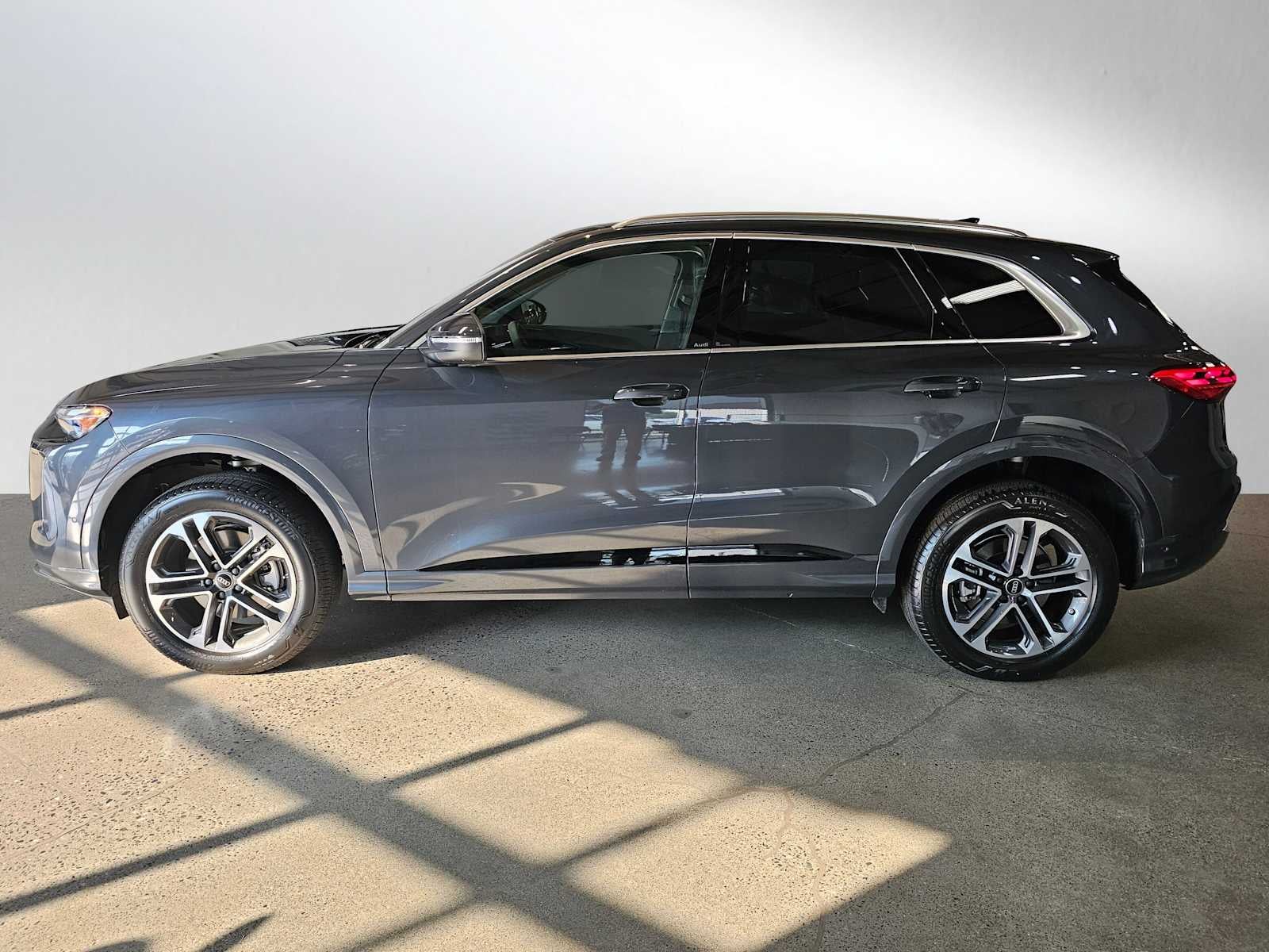 2025 Audi Q5 Premium 2.0 TFSI quattro