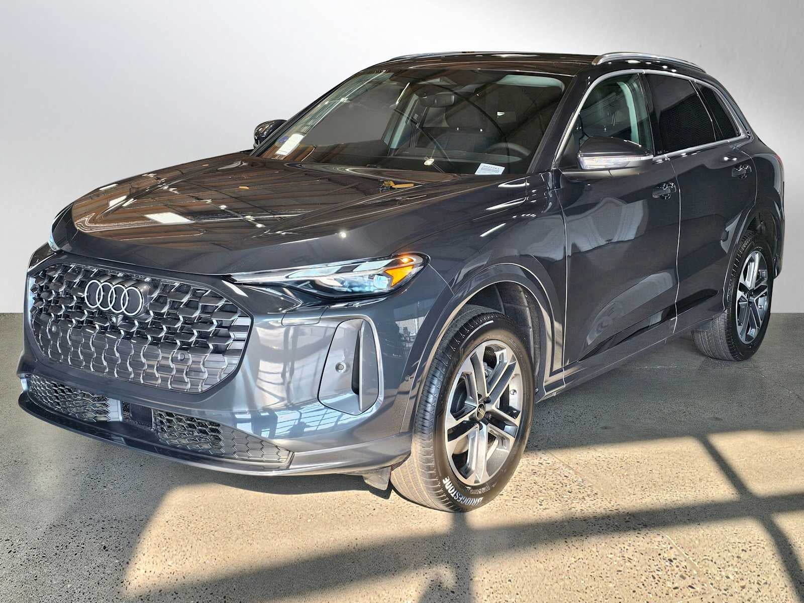 2025 Audi Q5 Premium 2.0 TFSI quattro