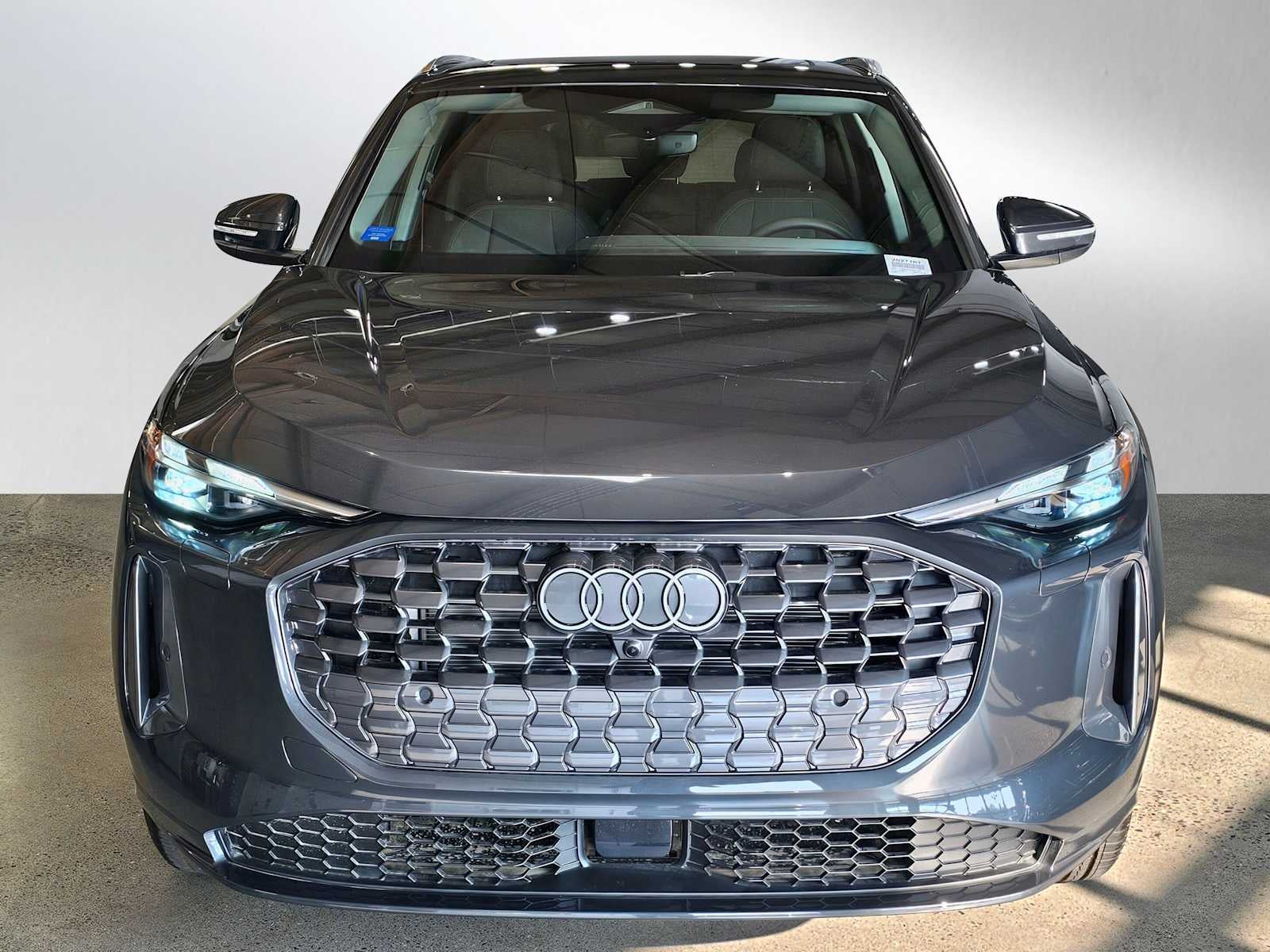 2025 Audi Q5 Premium 2.0 TFSI quattro