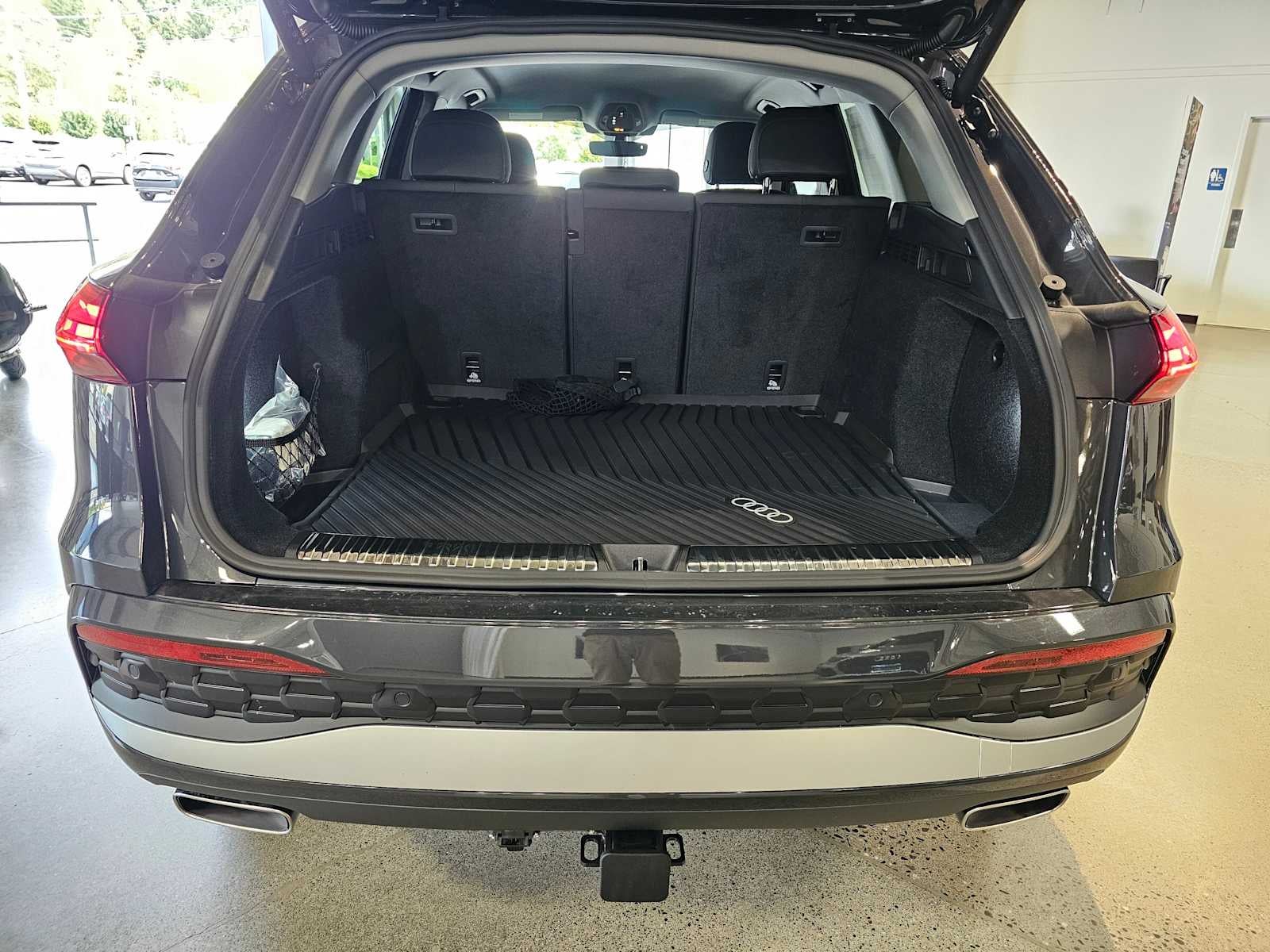 2025 Audi Q5 Premium 2.0 TFSI quattro