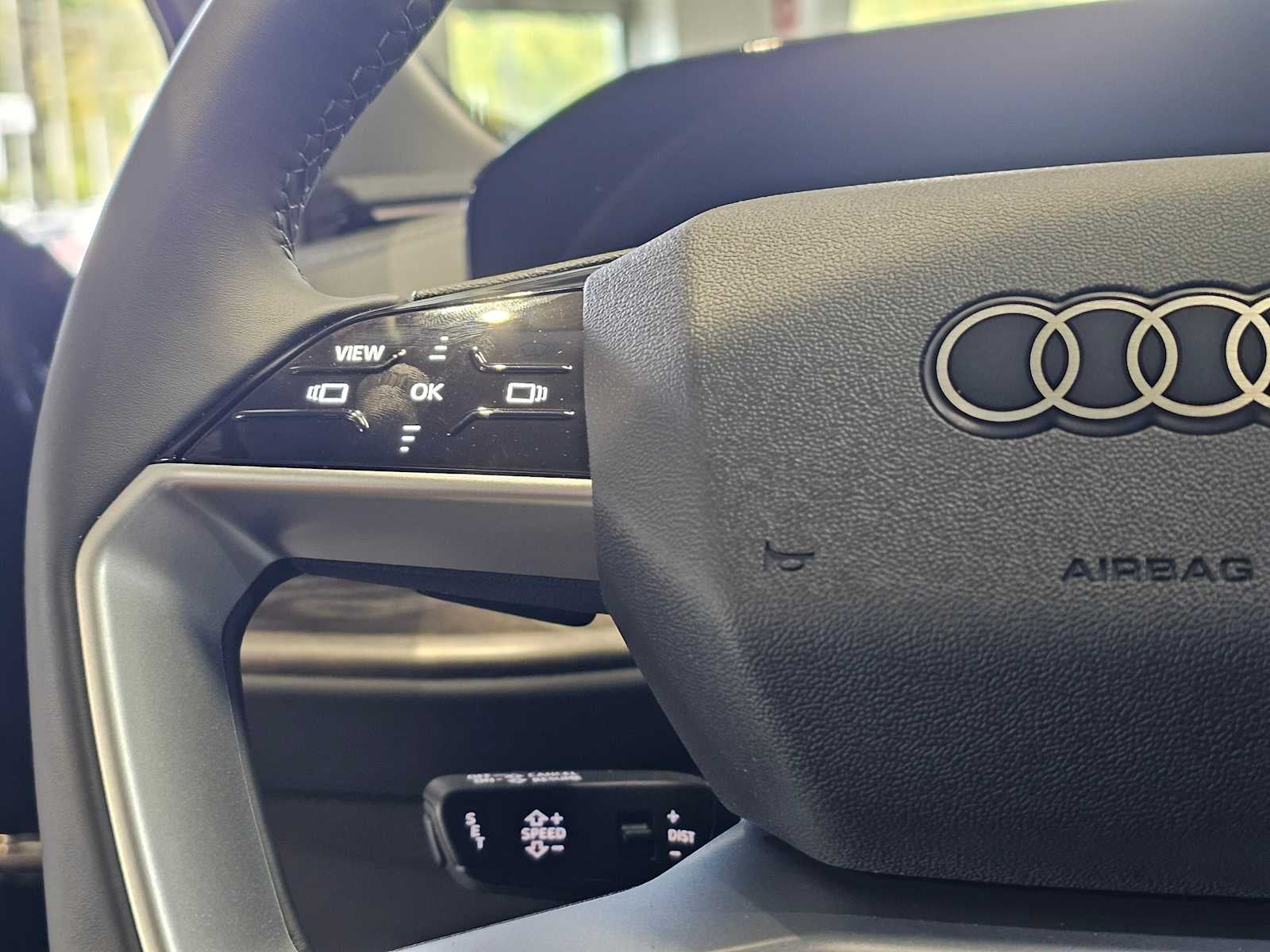 2025 Audi Q5 Premium 2.0 TFSI quattro