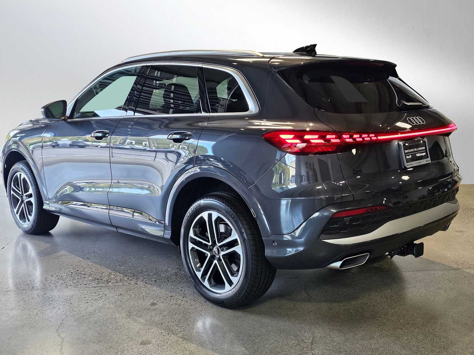 2025 Audi Q5 Premium 2.0 TFSI quattro