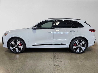2026 Audi SQ5 Premium Plus