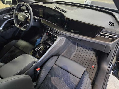 2025 Audi SQ5 Premium Plus 3.0 TFSI quattro
