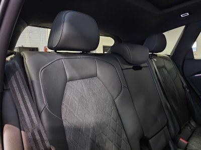2025 Audi SQ5 Premium Plus 3.0 TFSI quattro