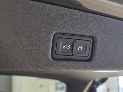 2025 Audi SQ5 Premium Plus 3.0 TFSI quattro