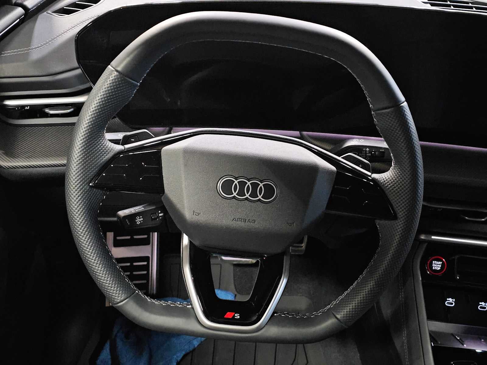 2025 Audi SQ5 Premium Plus 3.0 TFSI quattro