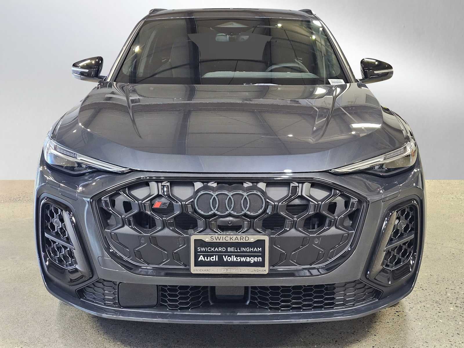 2025 Audi SQ5 Premium Plus 3.0 TFSI quattro