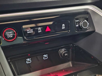 2025 Audi SQ5 Premium Plus 3.0 TFSI quattro