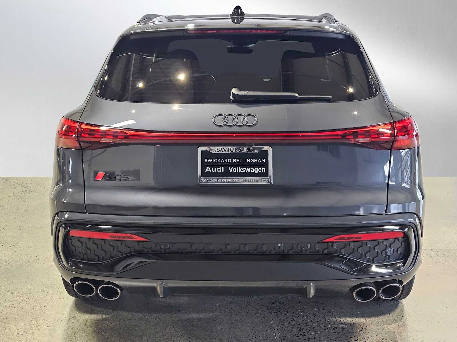 2025 Audi SQ5 Premium Plus 3.0 TFSI quattro