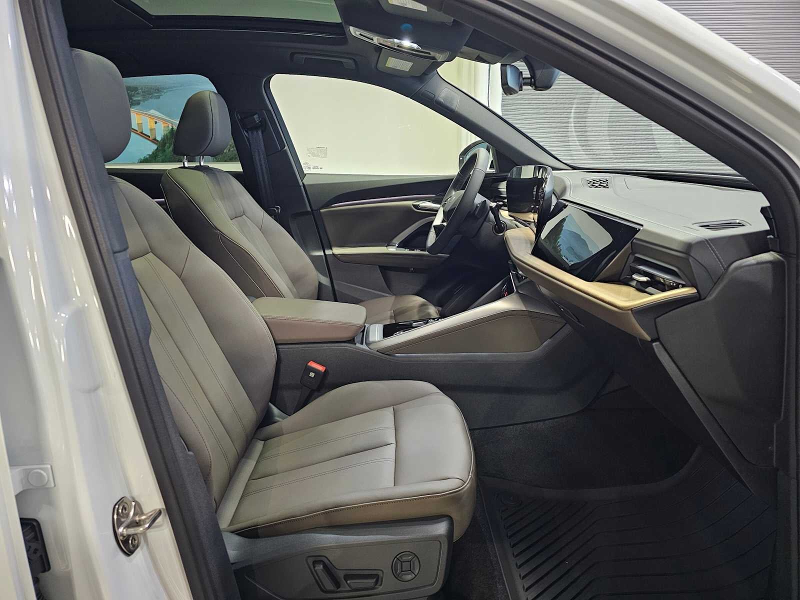 2025 Audi Q5 Premium Plus 2.0 TFSI quattro