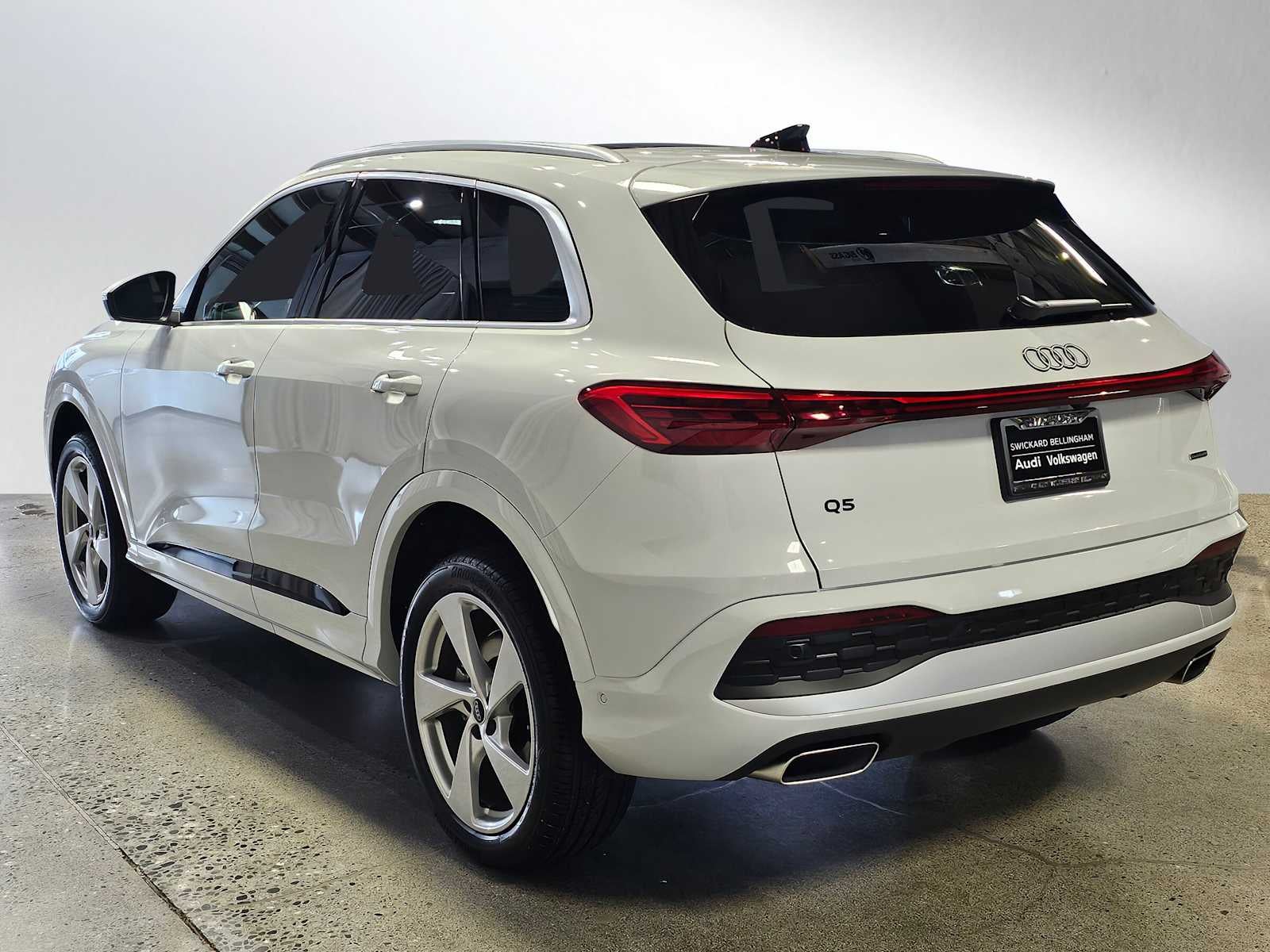2025 Audi Q5 Premium Plus 2.0 TFSI quattro