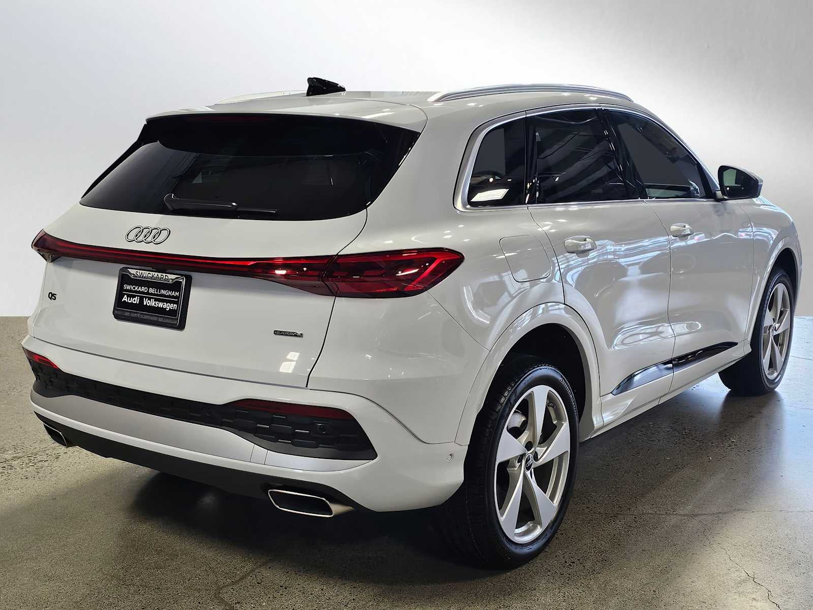 2025 Audi Q5 Premium Plus 2.0 TFSI quattro