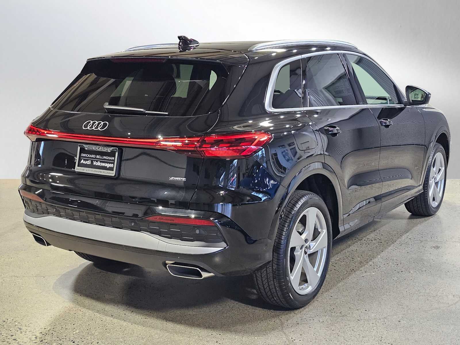 2025 Audi Q5 Premium Plus 2.0 TFSI quattro