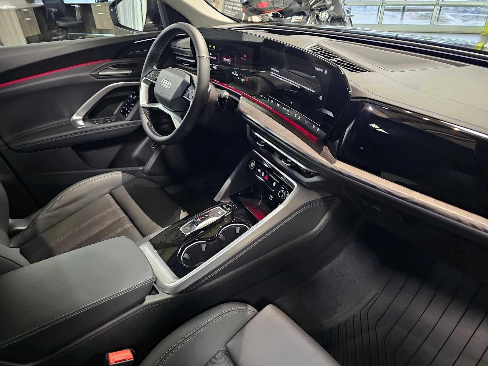 2025 Audi Q5 Premium Plus 2.0 TFSI quattro