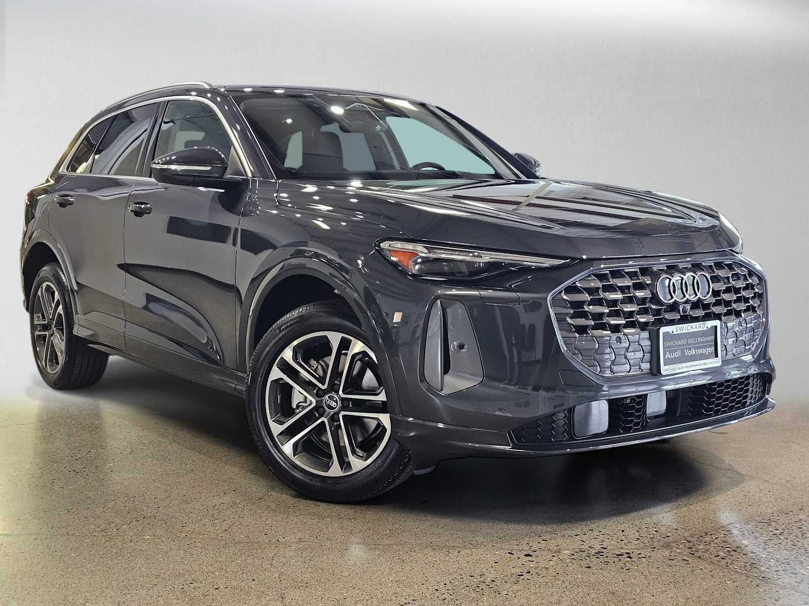 2026 Audi Q5 Premium Plus 2.0 TFSI quattro