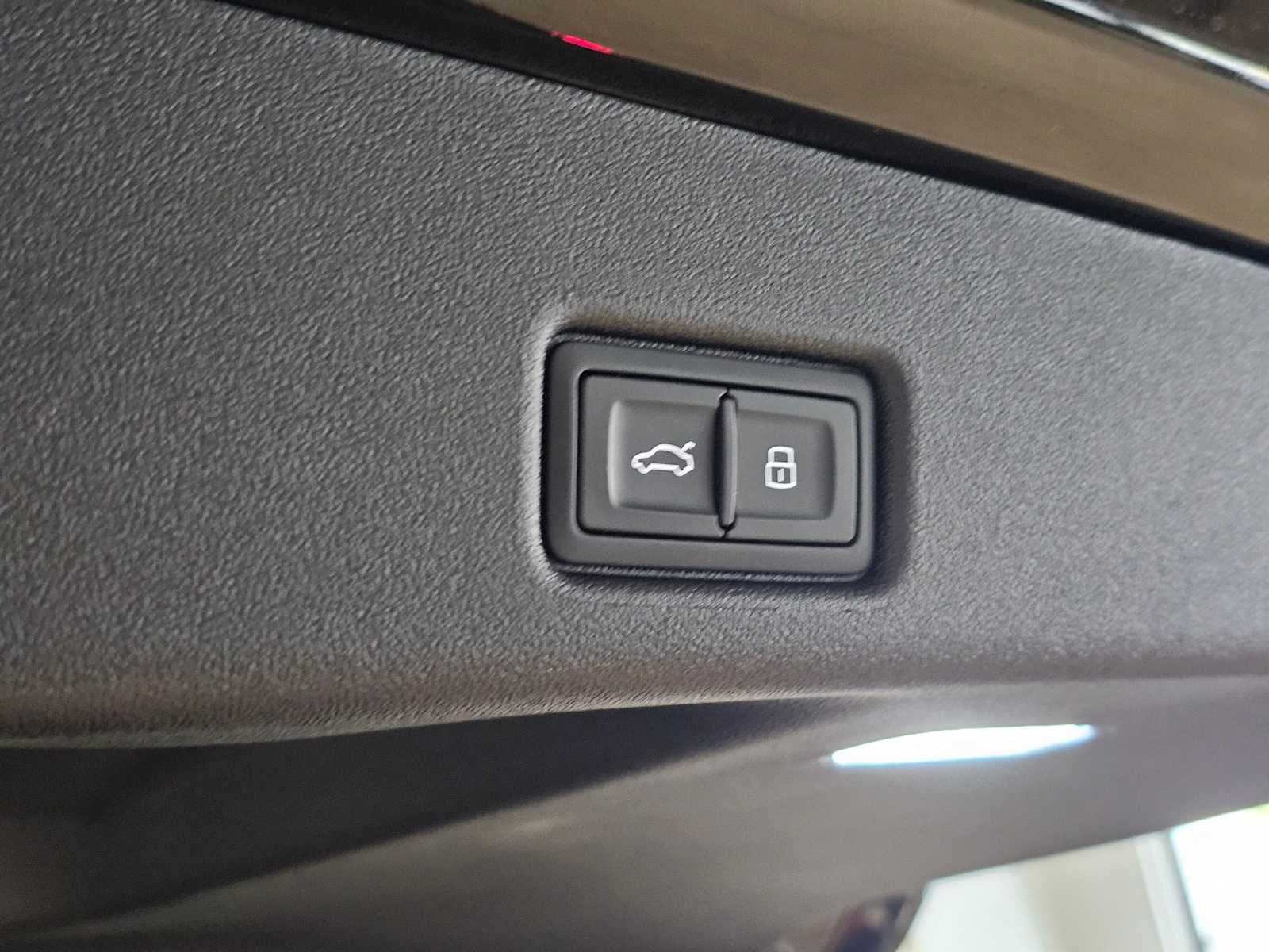 2025 Audi Q5 Premium Plus 2.0 TFSI quattro