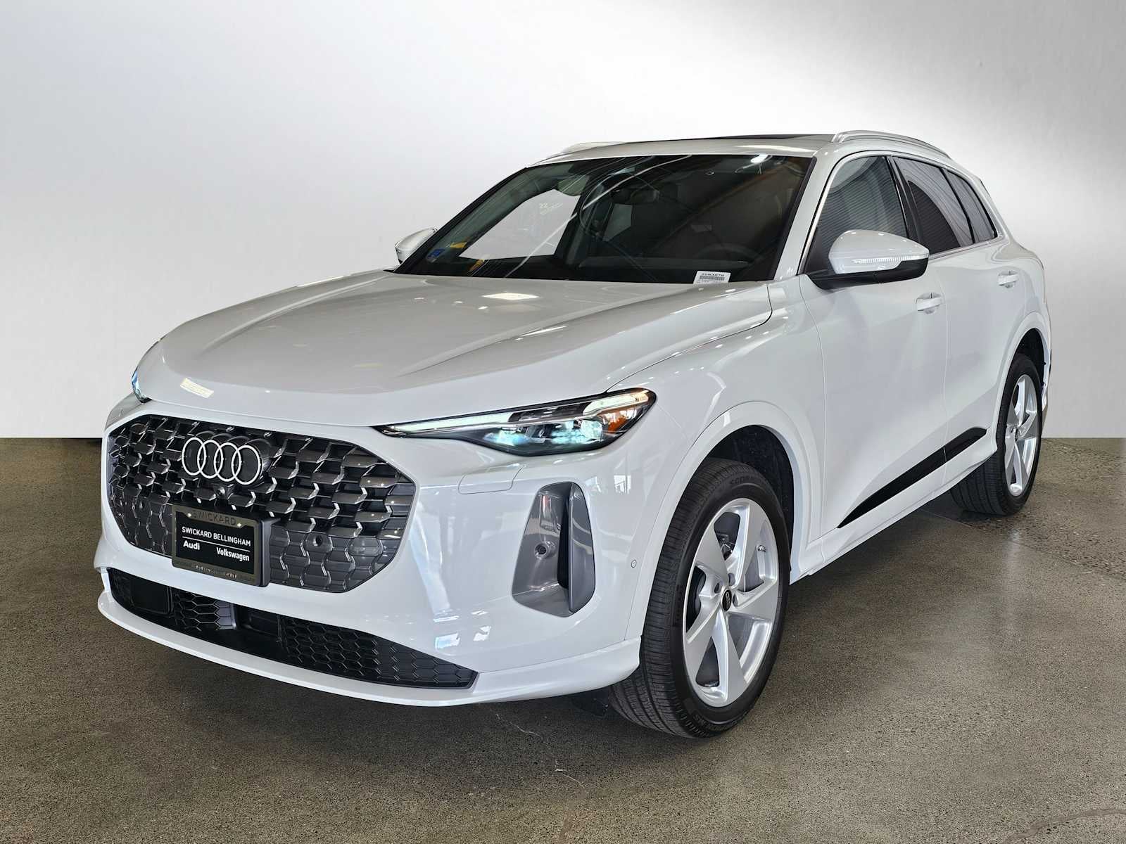 2025 Audi Q5 Premium Plus 2.0 TFSI quattro