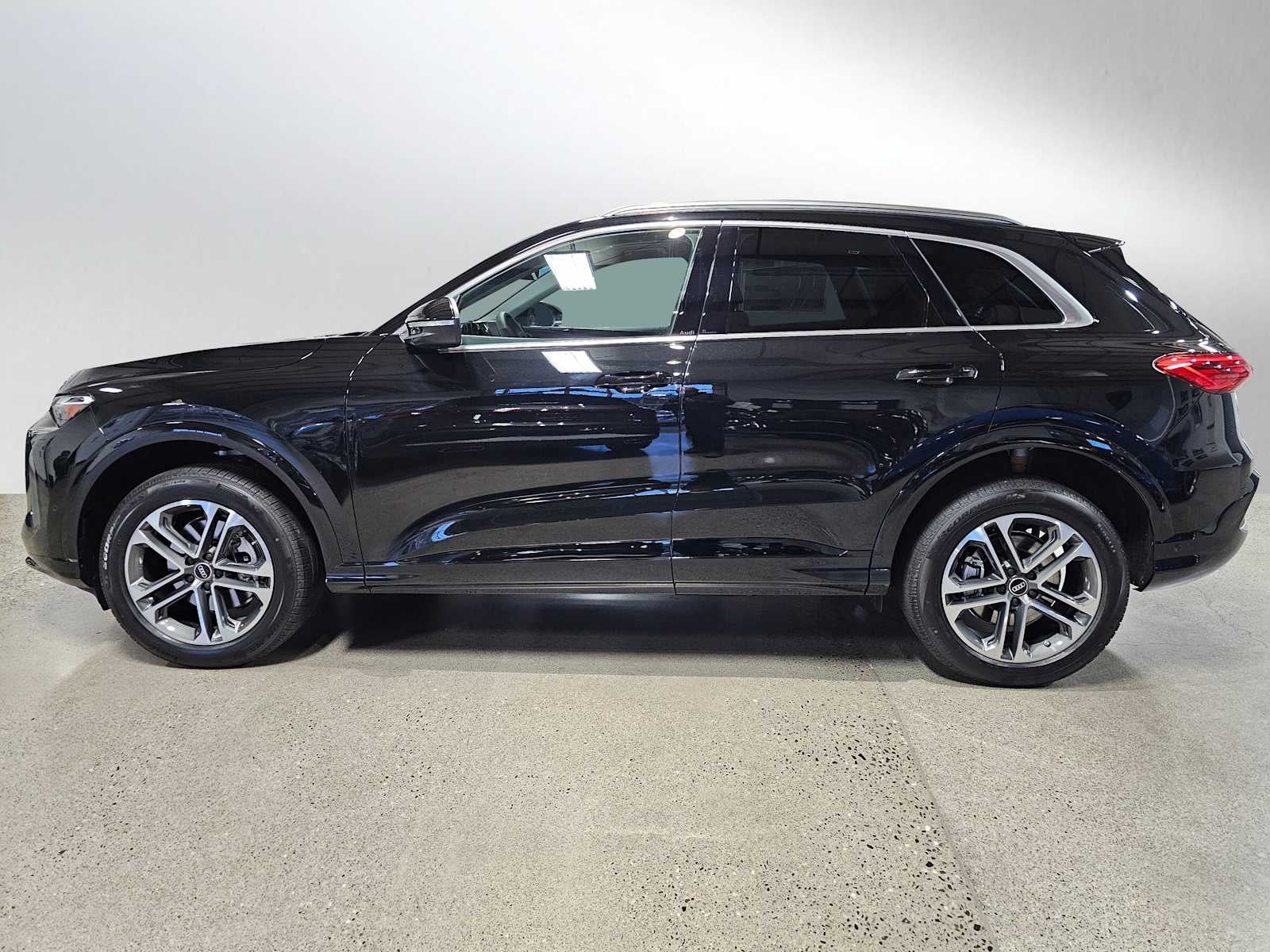 2025 Audi Q5 Prestige 2.0 TFSI quattro