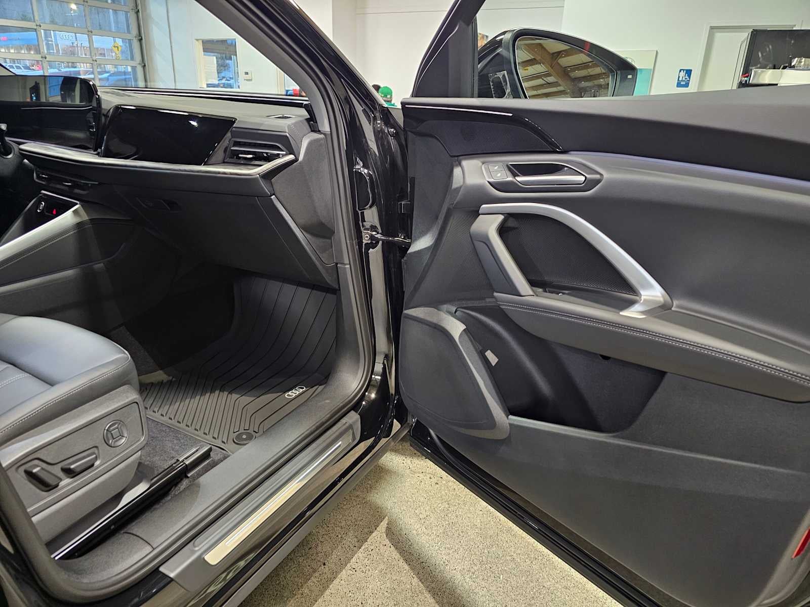 2025 Audi Q5 Prestige 2.0 TFSI quattro