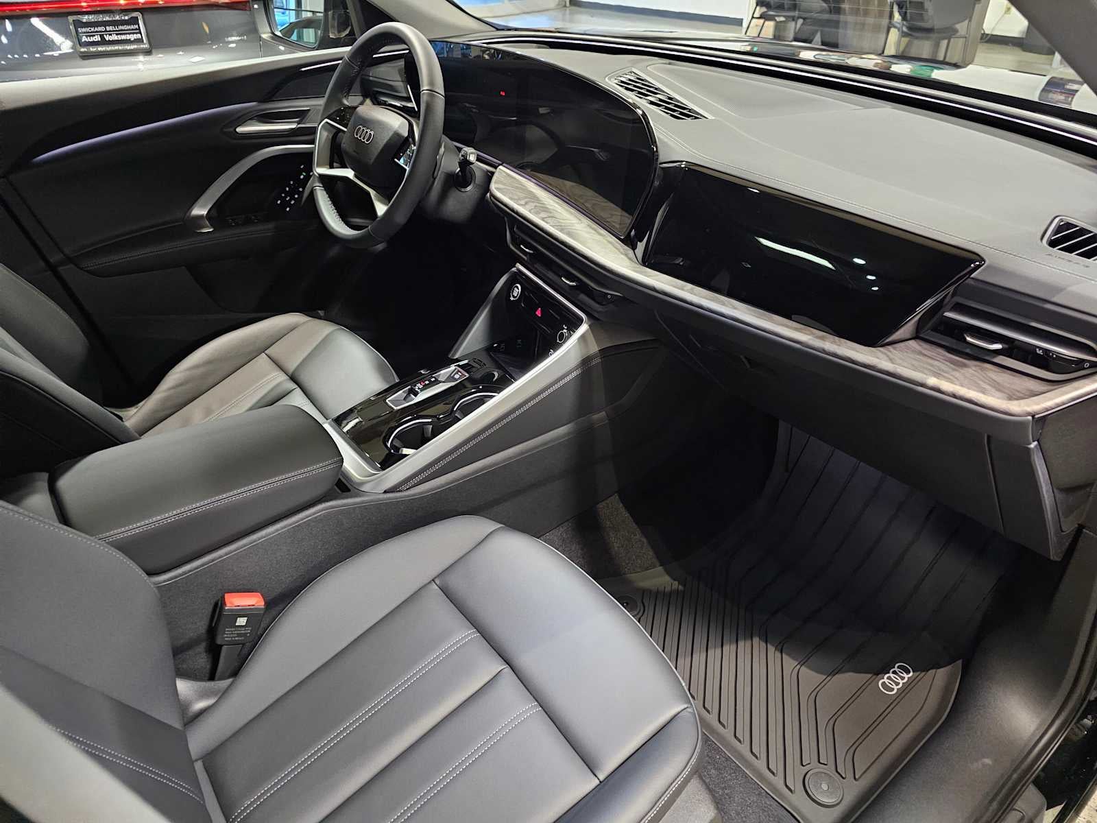 2025 Audi Q5 Prestige 2.0 TFSI quattro