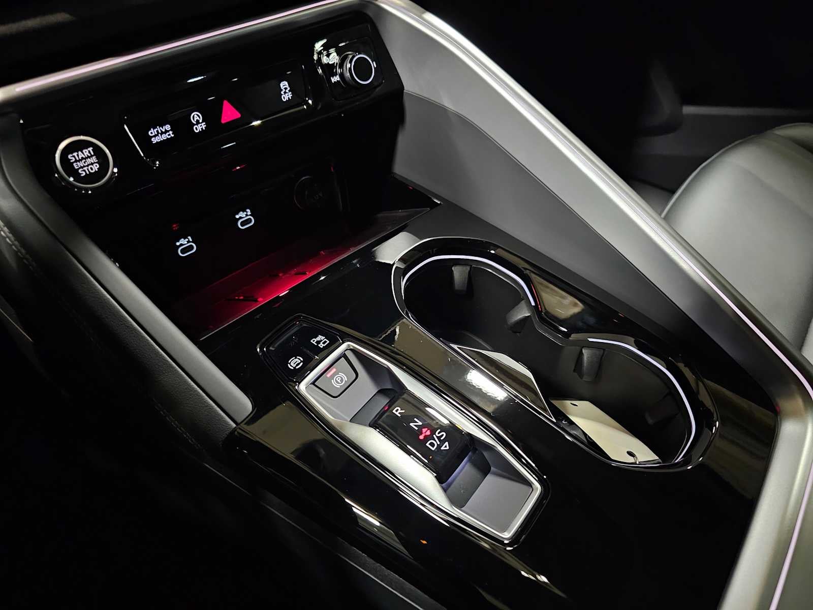 2025 Audi Q5 Prestige 2.0 TFSI quattro