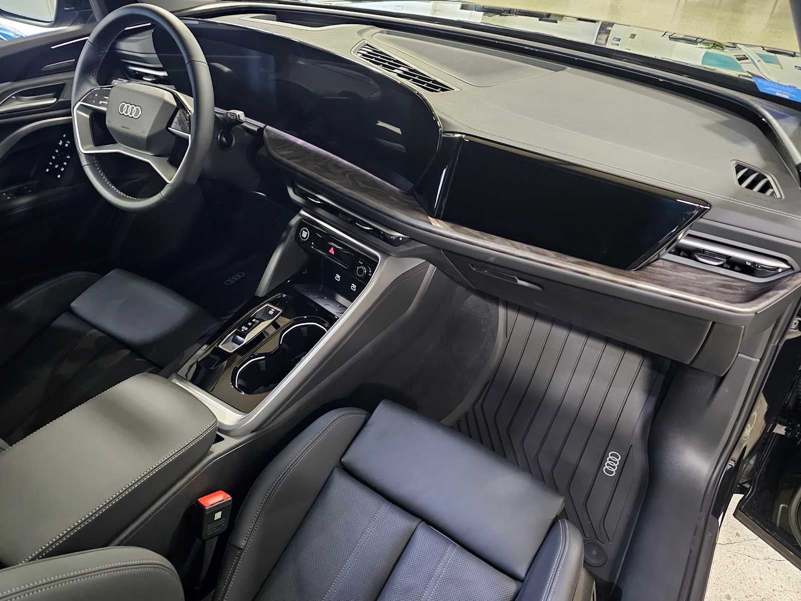 2025 Audi Q5 Prestige 2.0 TFSI quattro