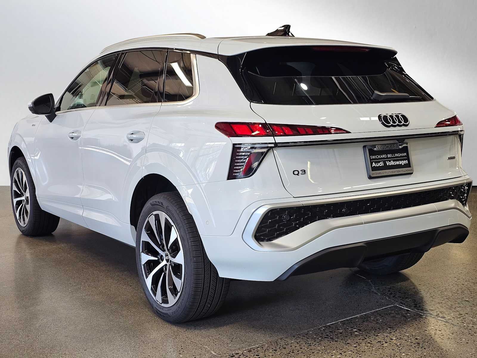 2026 Audi Q3 S line quattro