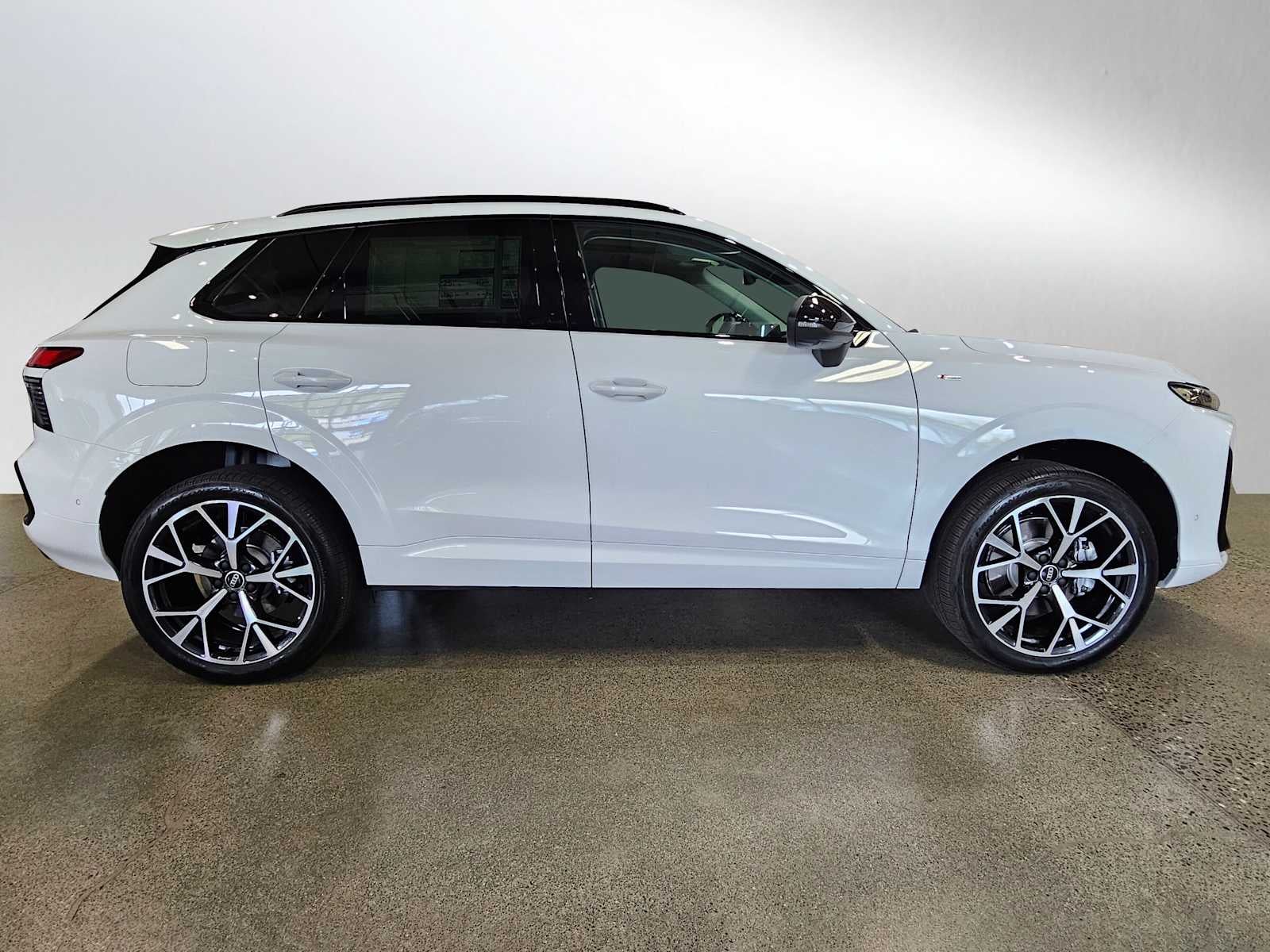 2026 Audi Q3 S line quattro
