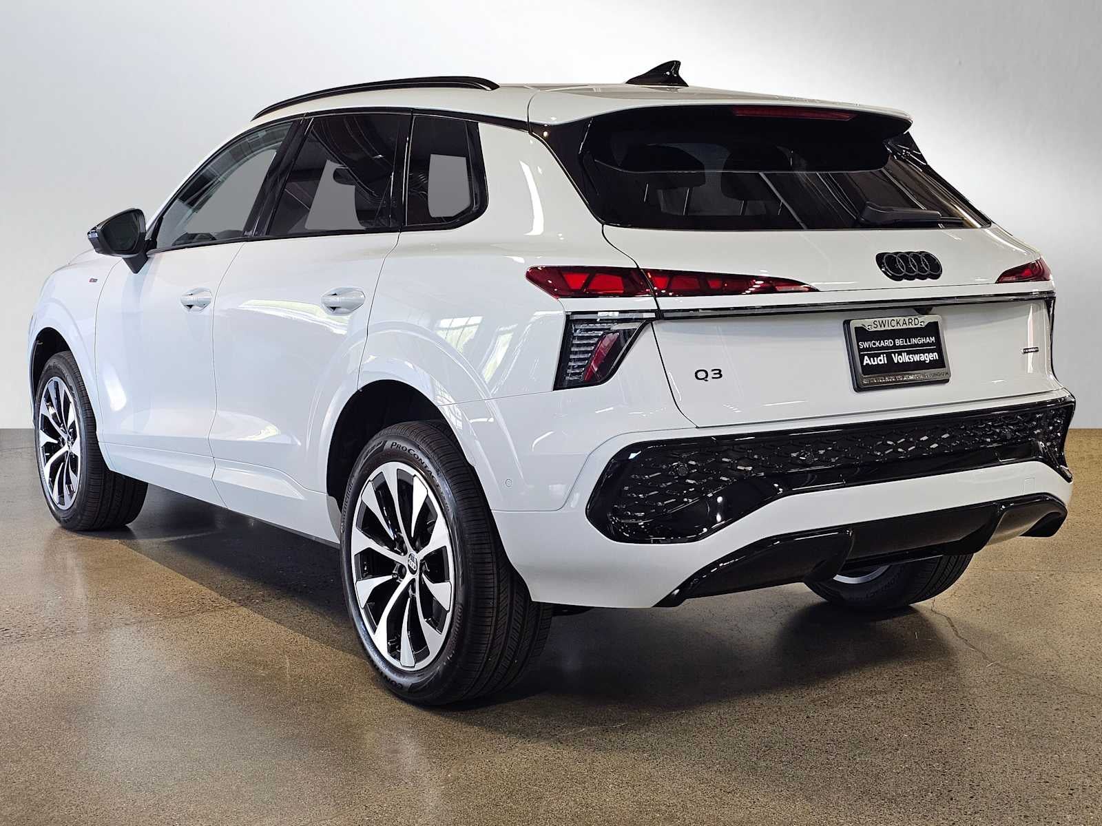 2026 Audi Q3 S line quattro