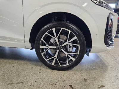 2026 Audi Q3 S line