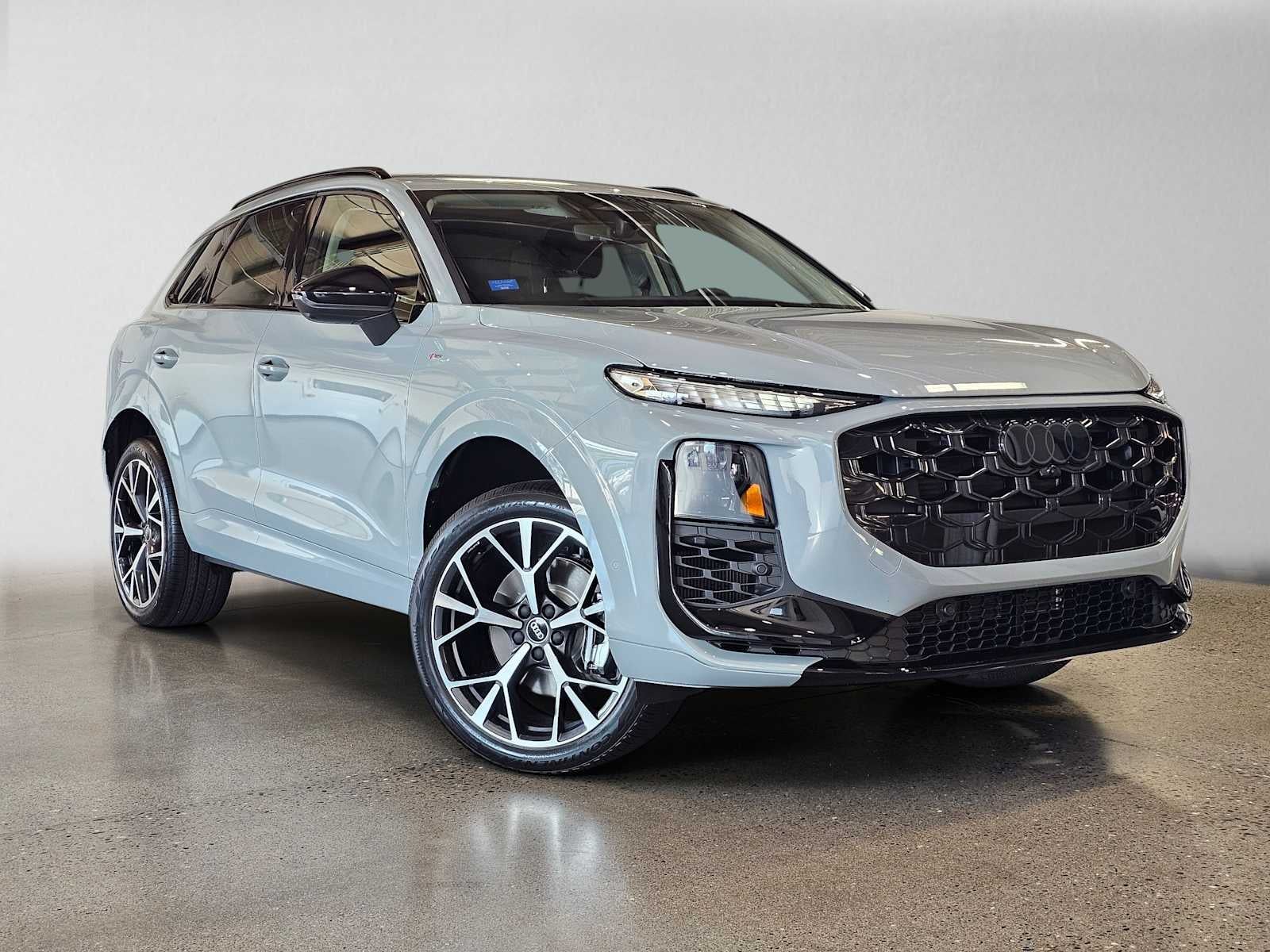 2026 Audi Q3 S line
