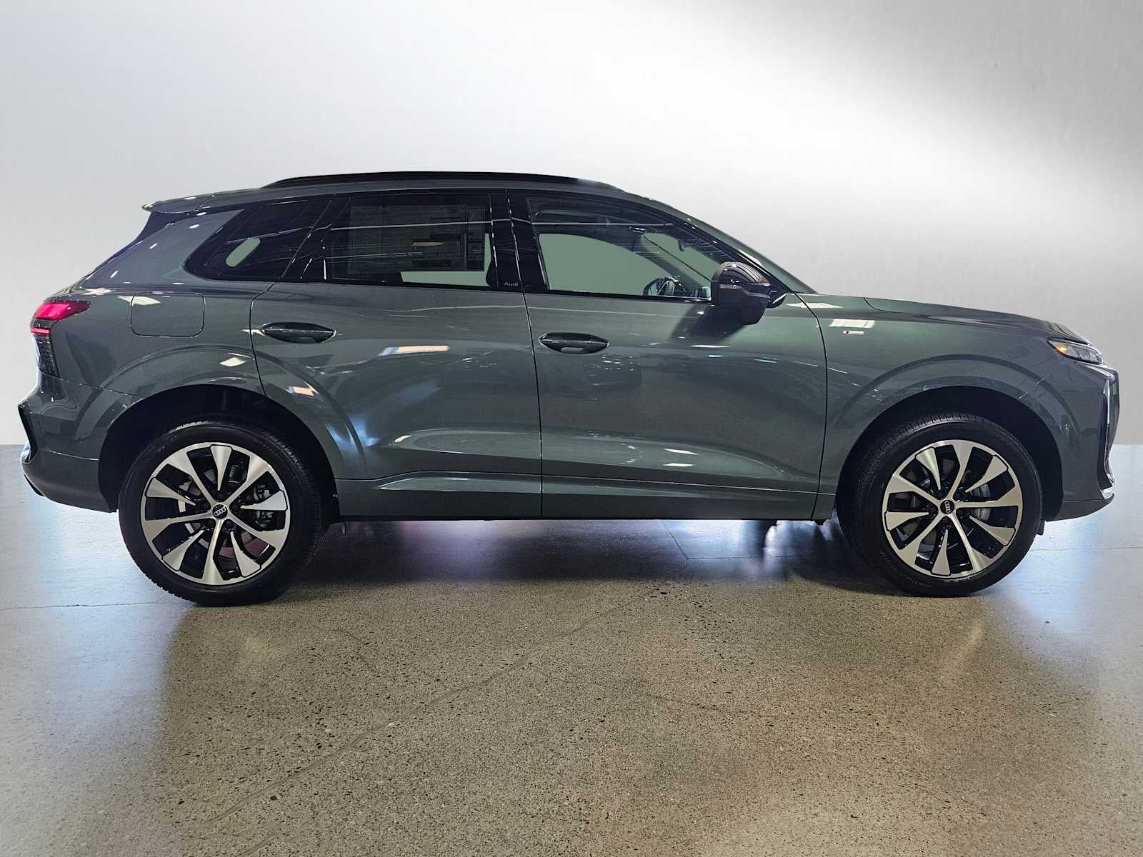 2026 Audi Q3 S line quattro