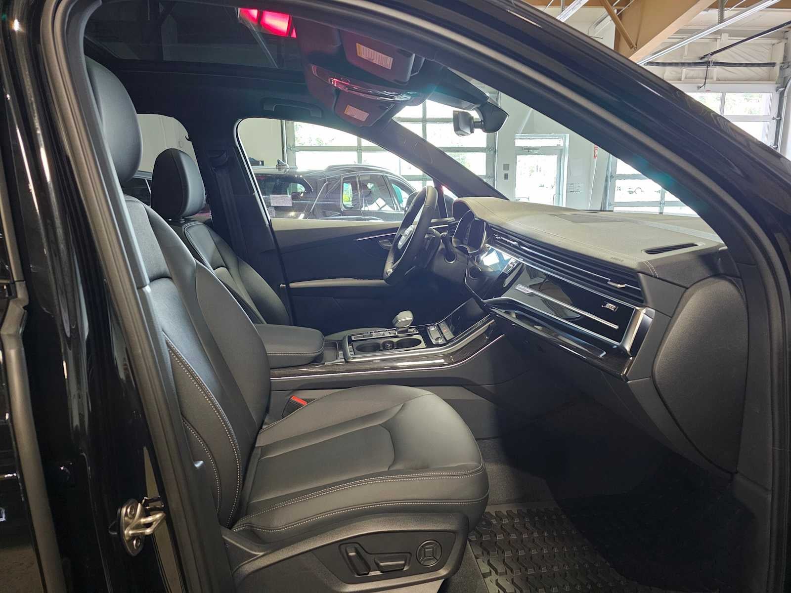 2026 Audi Q7 Premium 45 quattro