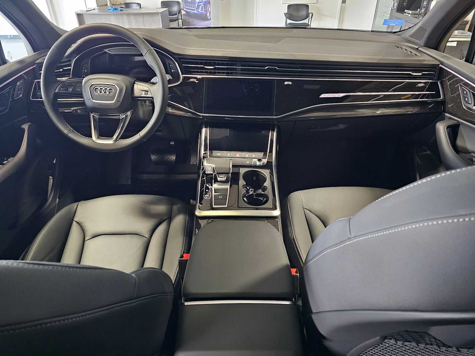 2026 Audi Q7 Premium 45 quattro