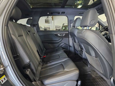 2026 Audi Q7 Premium